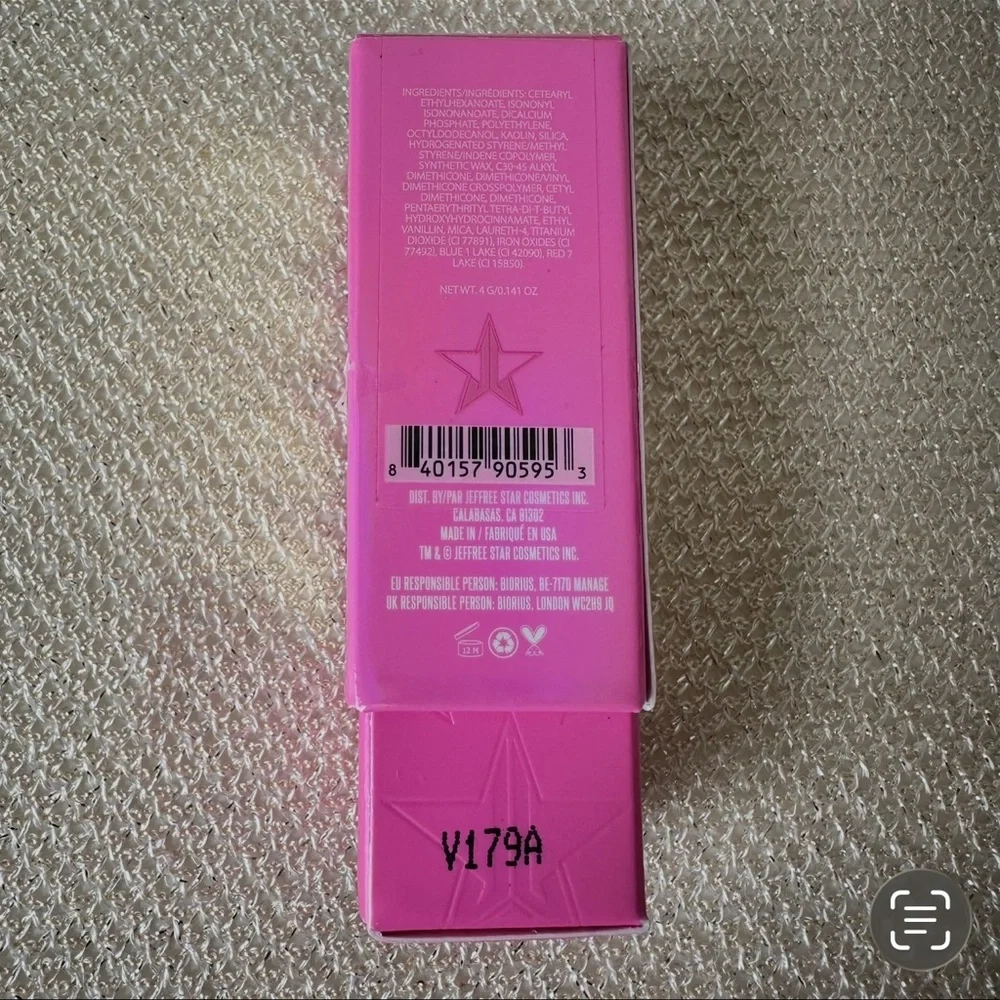 Jeffree Star Velvet Trap Lipstick Holy Fashion Pink Matte